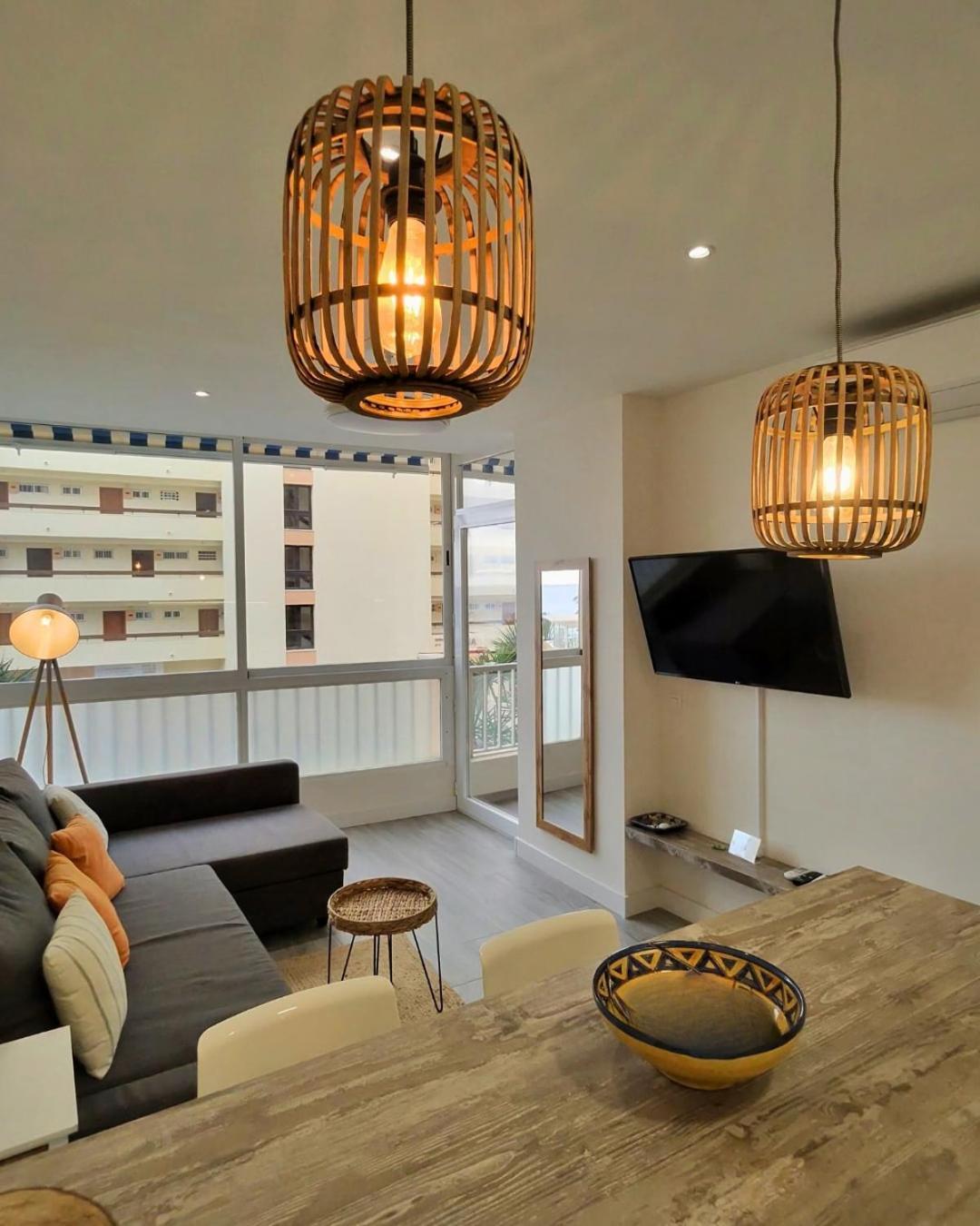 Sea View 2Br Beachfront & Cozy Balcony Marbella *